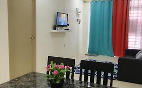 Neesa Homestay Bukit Gambang-Muslim
